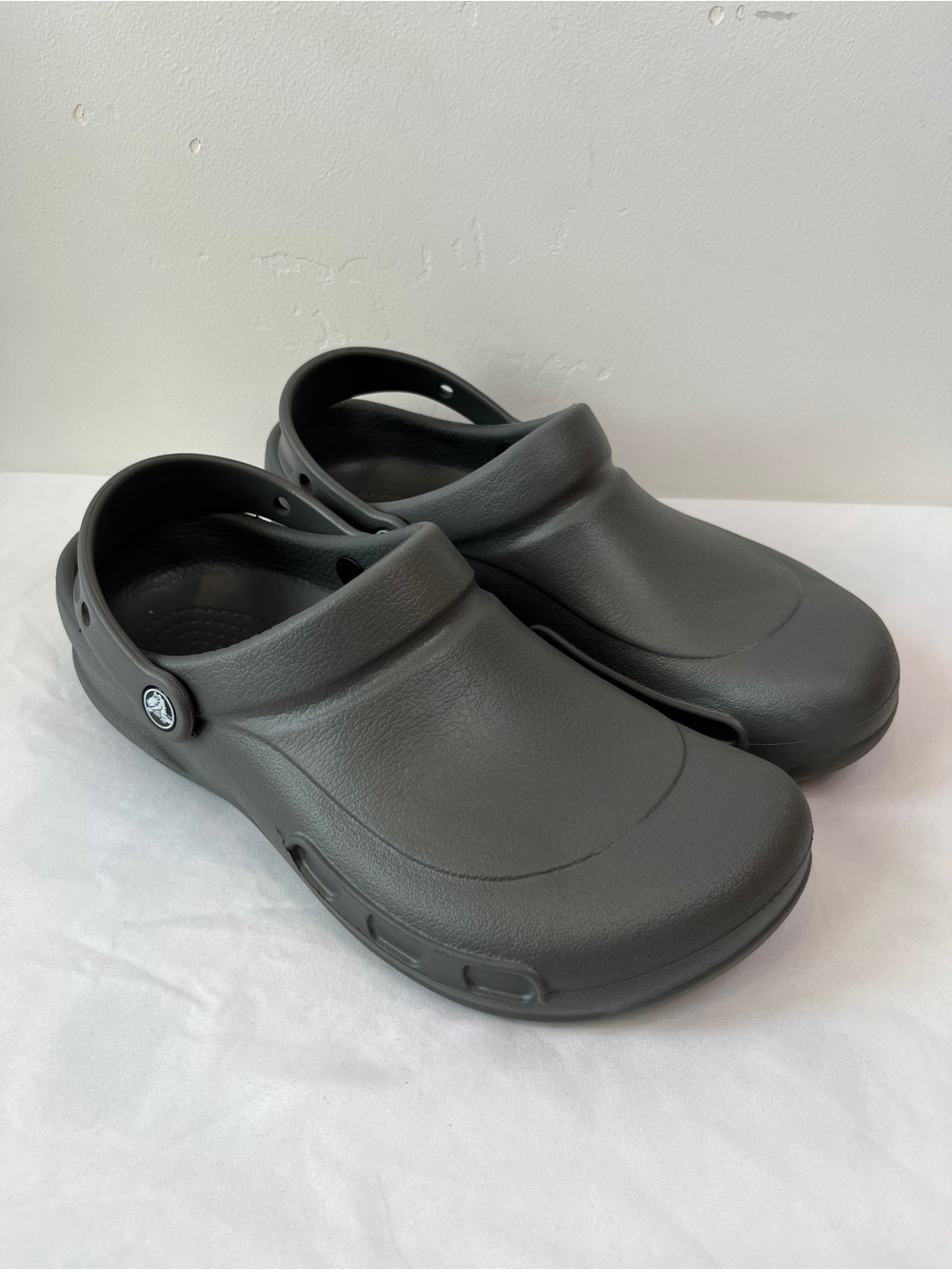 Crocs Bistro Work Clogs Charcoal Dark Gray Slip Resistant Mens M9 W11 10075